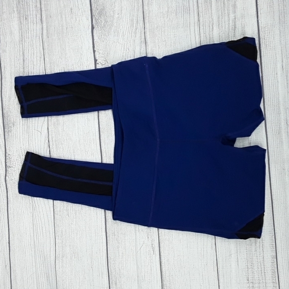 Fabletics Leggings Womens Black Mesh Leg Athletic Leggings Size XS - Picture 4 of 9